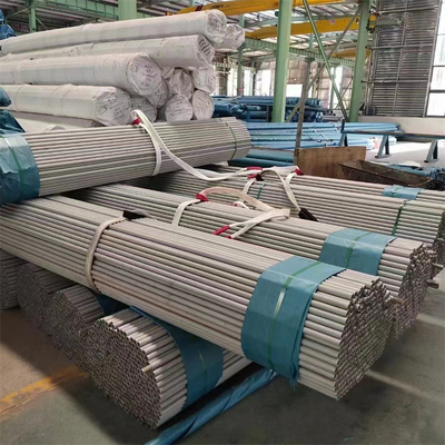 Round Ends Seamless Steel Pipes Wall 1mm-12mm Length 12m Customized